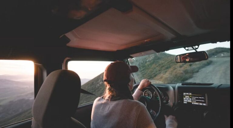 Money Belongs in the Vehicle, Not in the Driver’s Seat